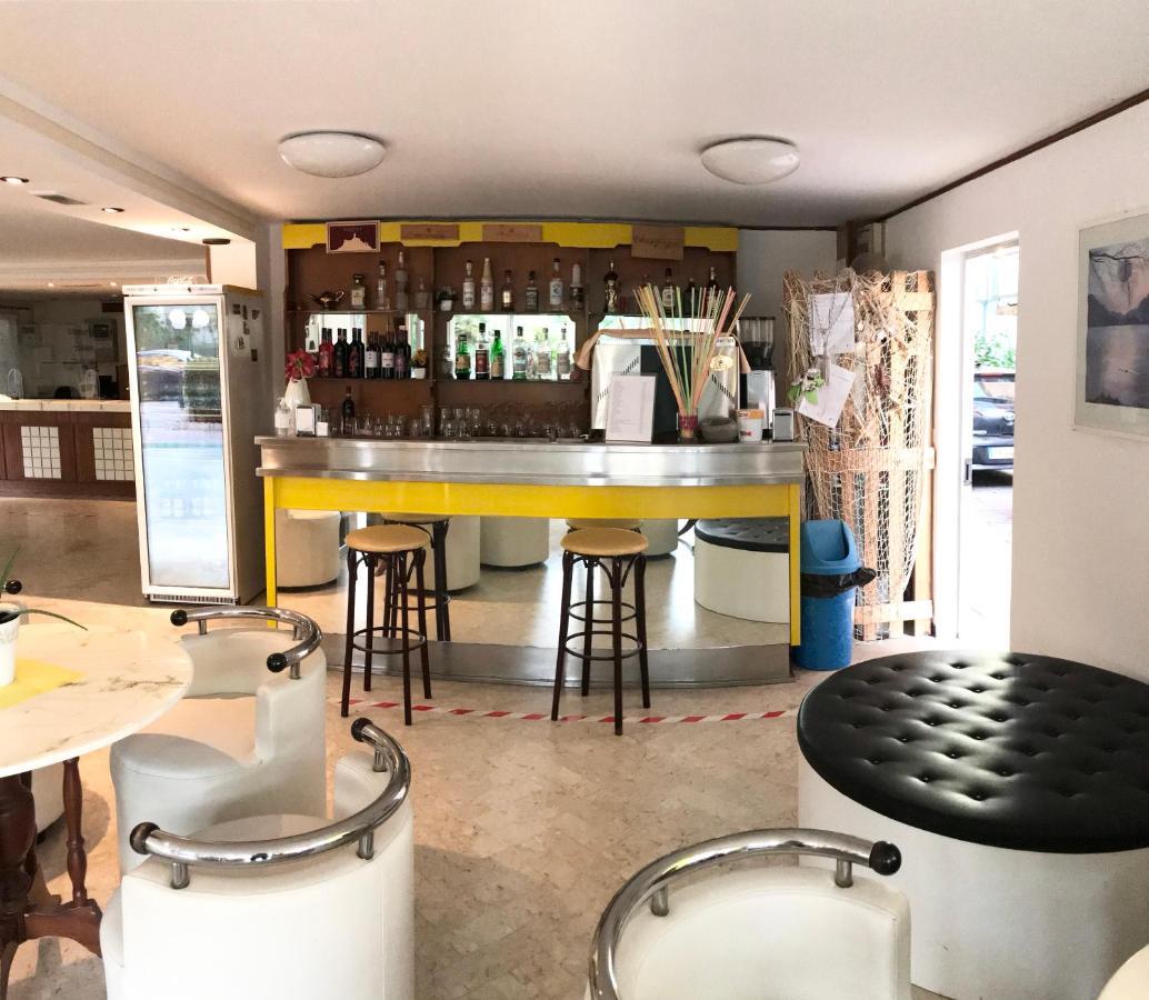 Hotel Naica Rimini Ngoại thất bức ảnh