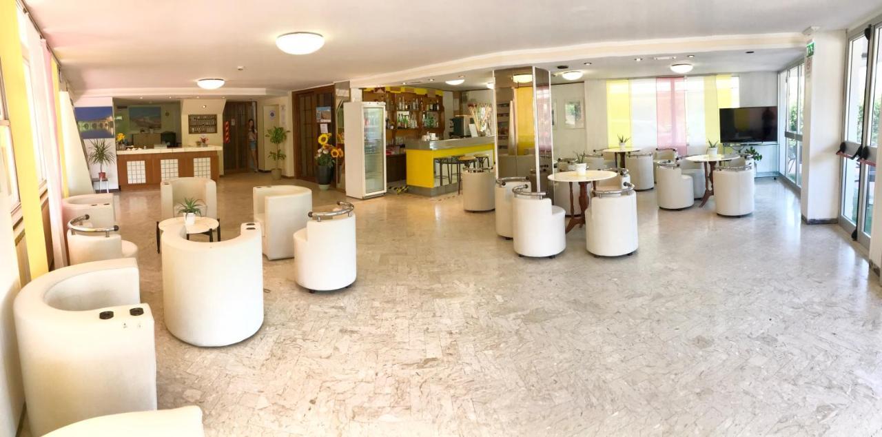 Hotel Naica Rimini Ngoại thất bức ảnh