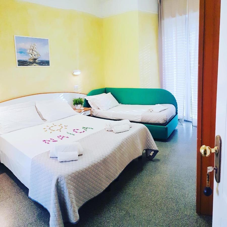 Hotel Naica Rimini Ngoại thất bức ảnh