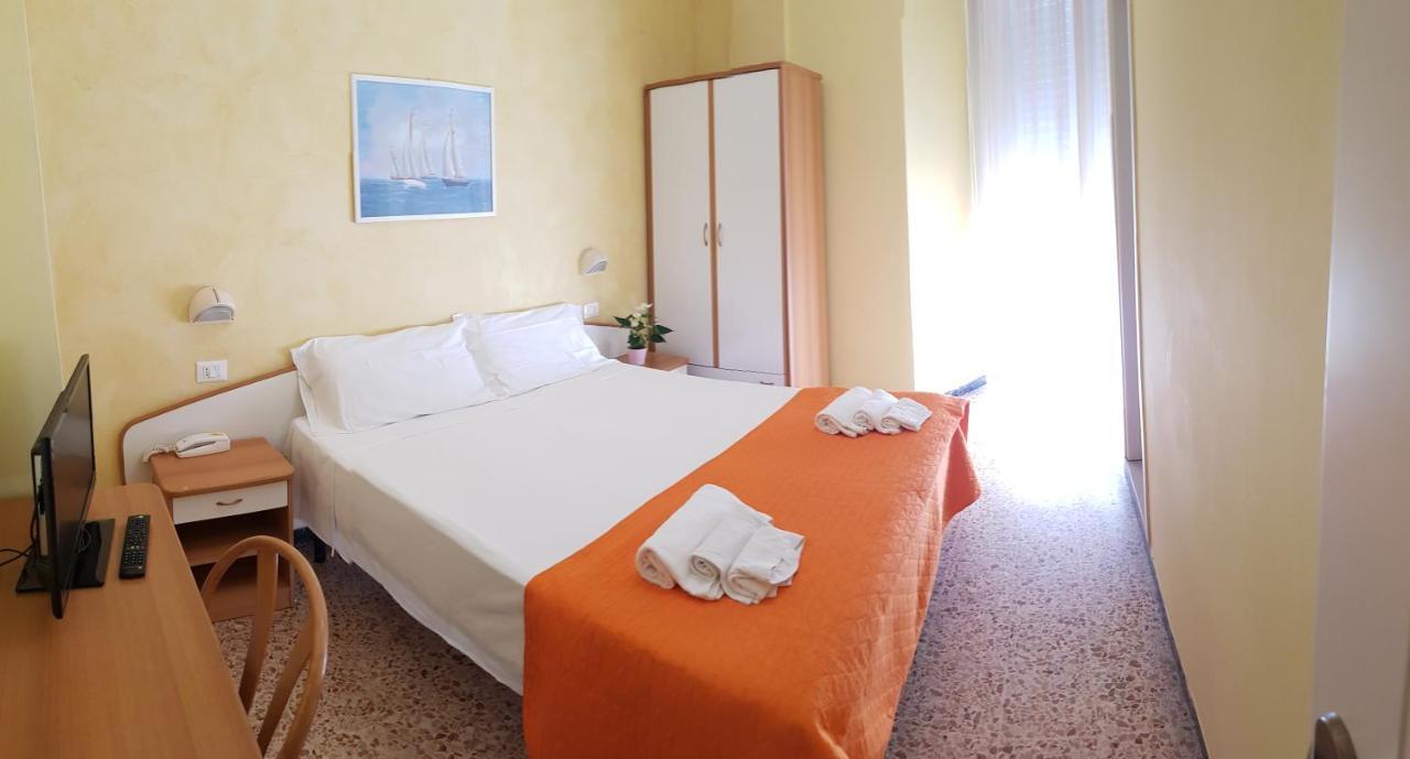 Hotel Naica Rimini Ngoại thất bức ảnh