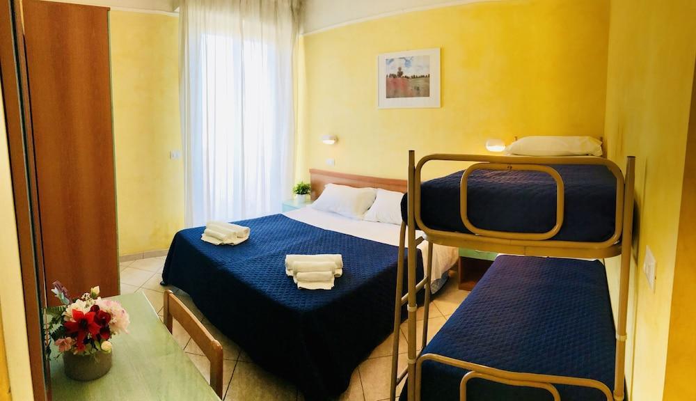 Hotel Naica Rimini Ngoại thất bức ảnh