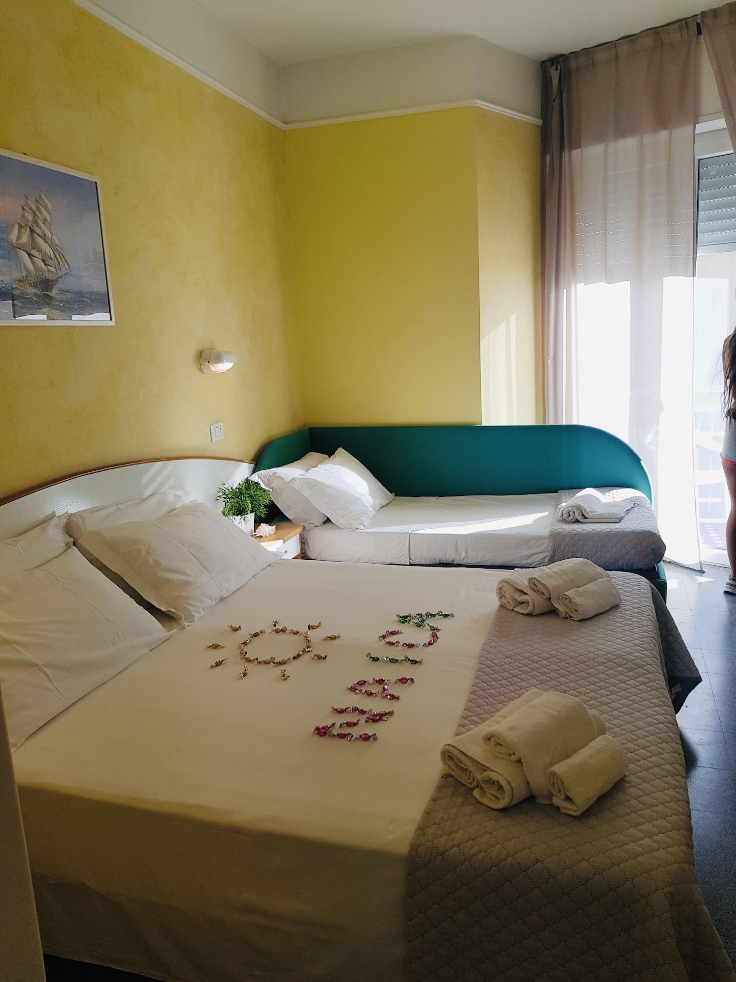 Hotel Naica Rimini Ngoại thất bức ảnh