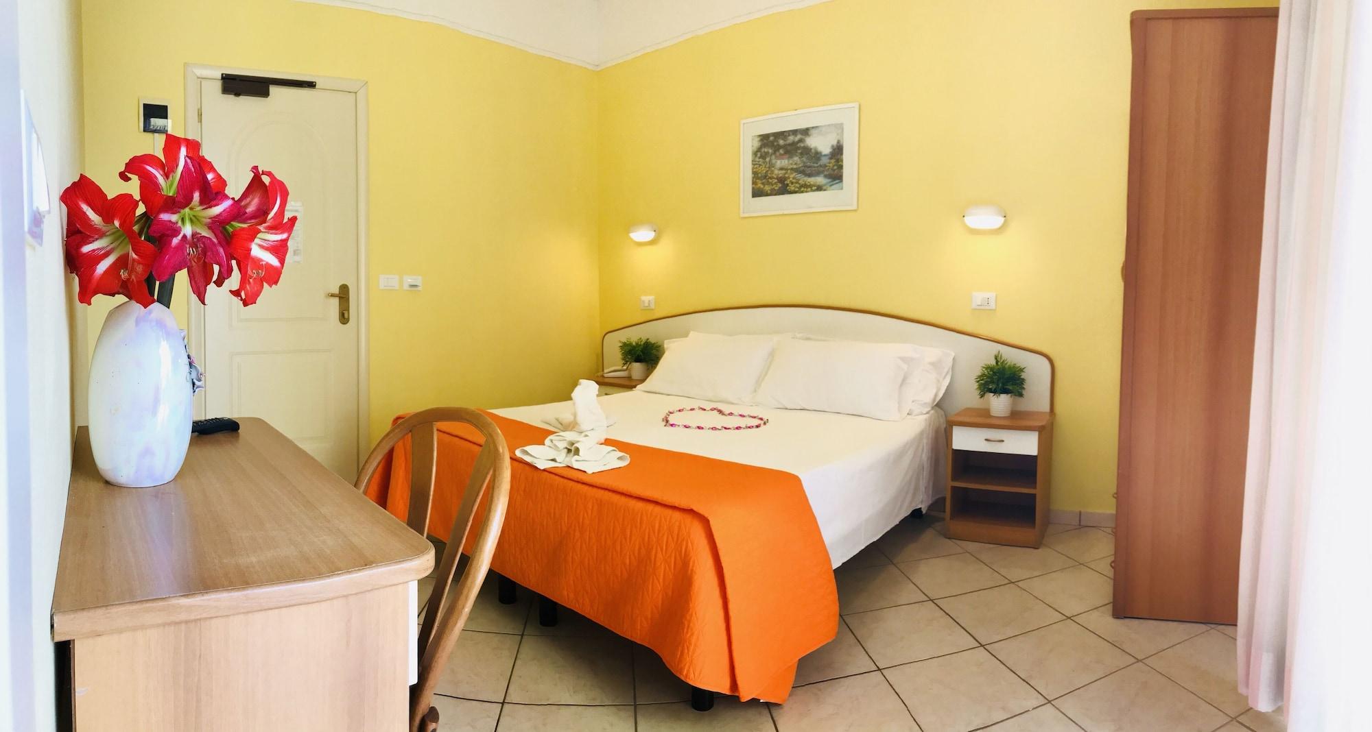 Hotel Naica Rimini Ngoại thất bức ảnh