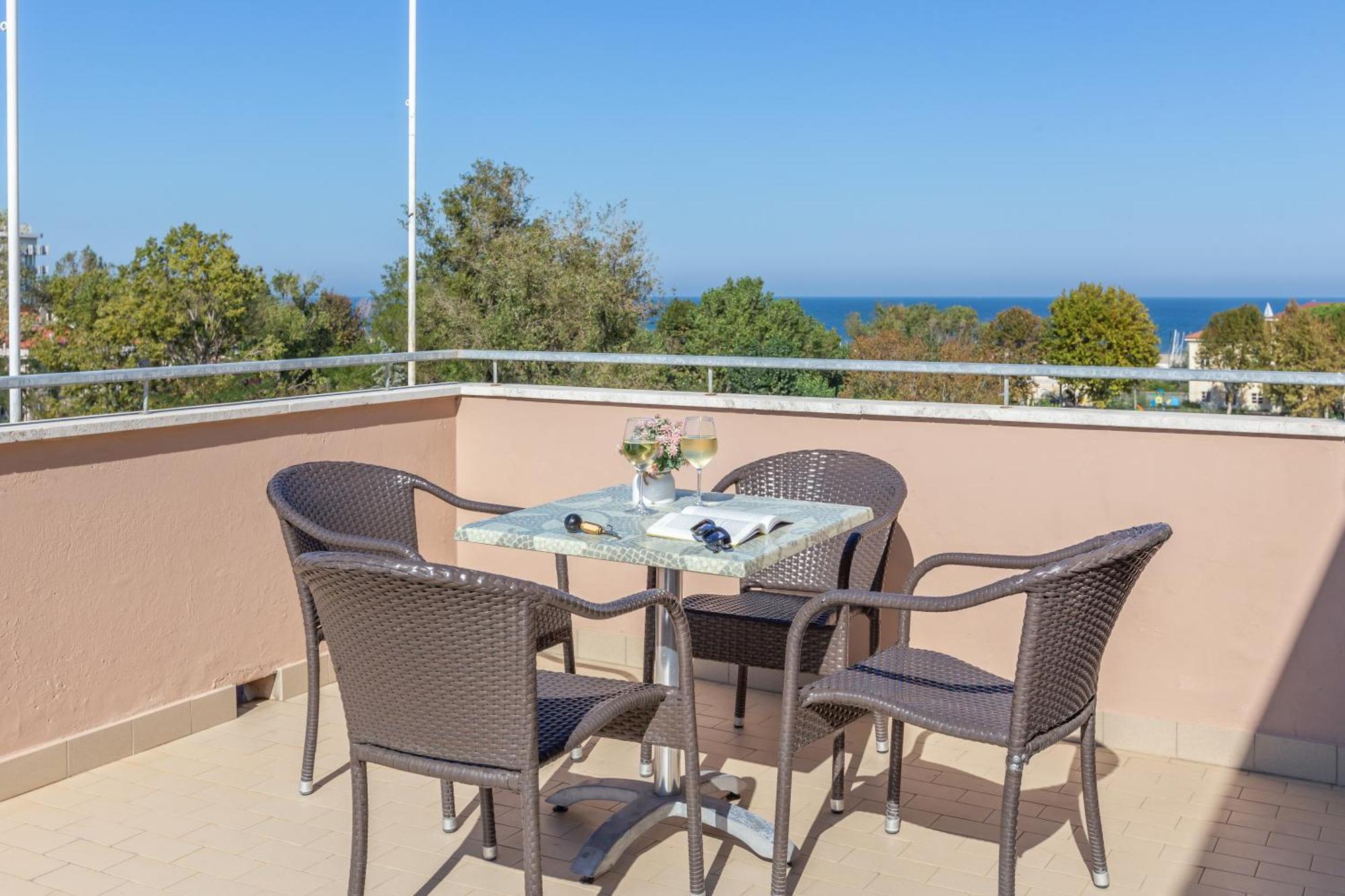 Hotel Naica Rimini Ngoại thất bức ảnh