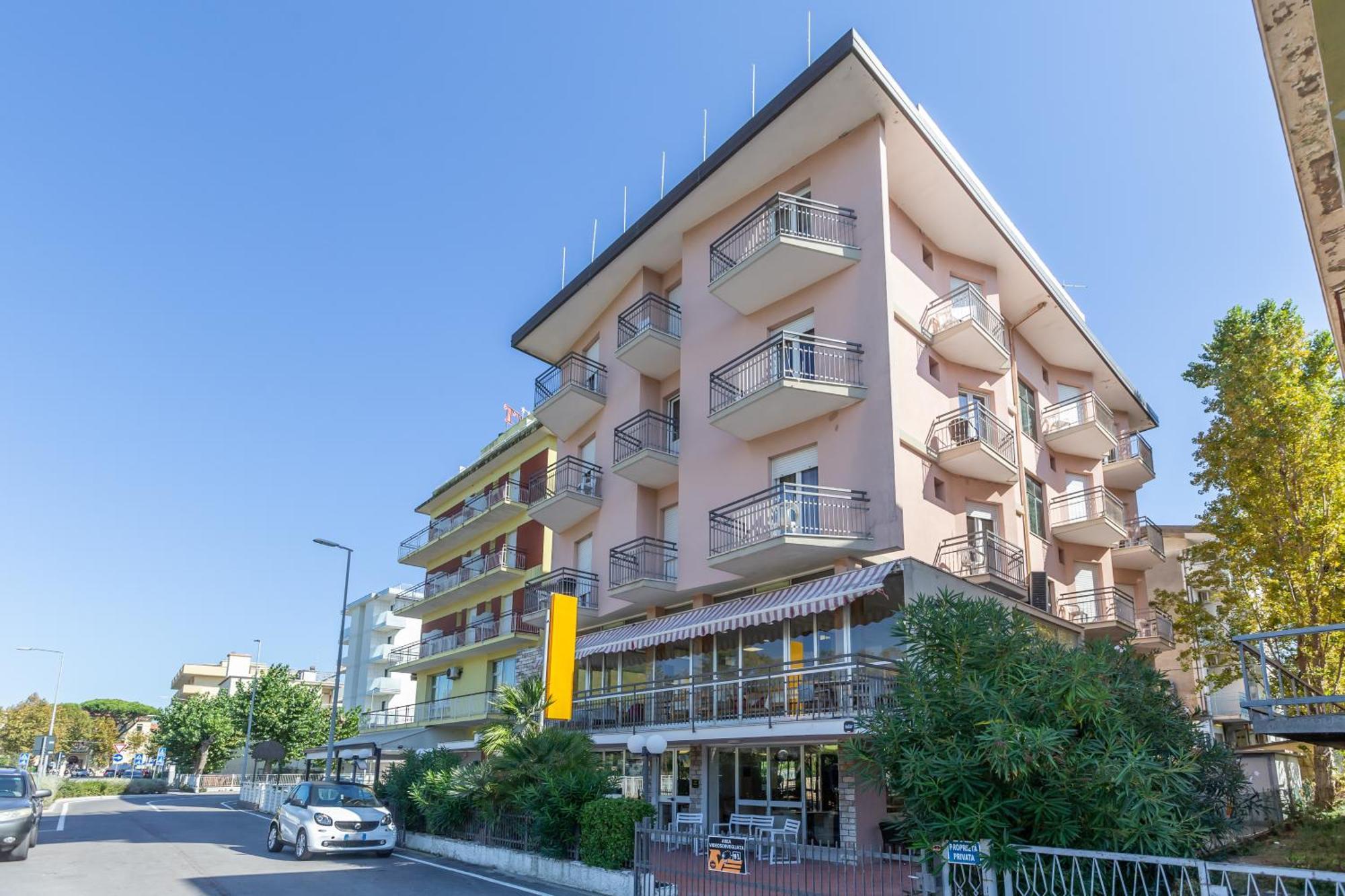 Hotel Naica Rimini Ngoại thất bức ảnh