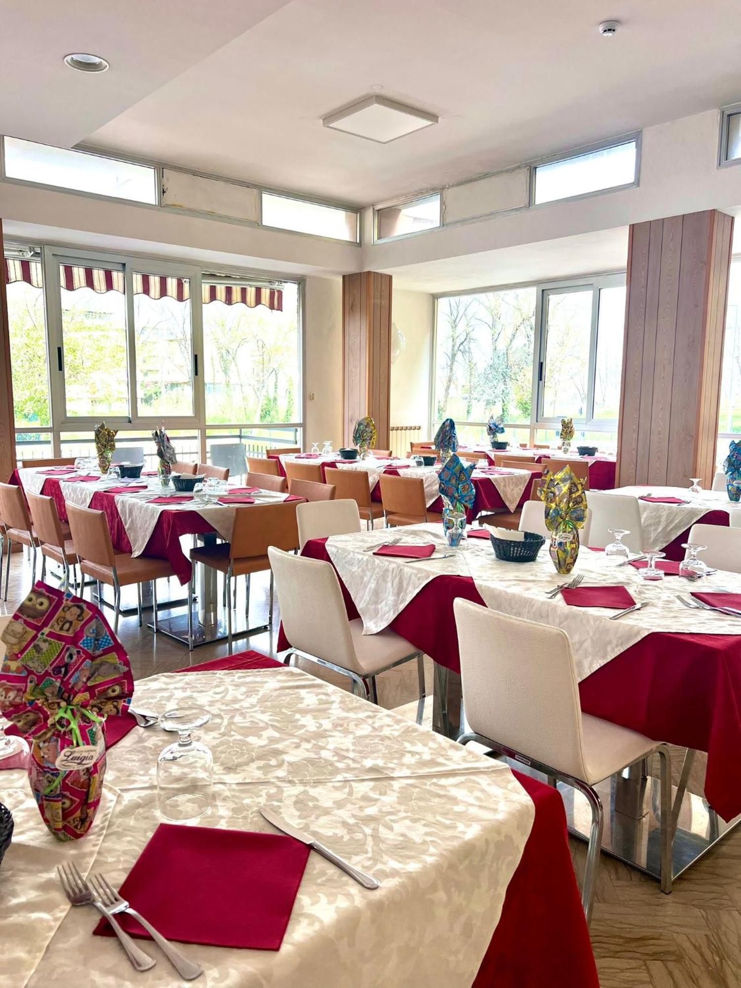 Hotel Naica Rimini Ngoại thất bức ảnh