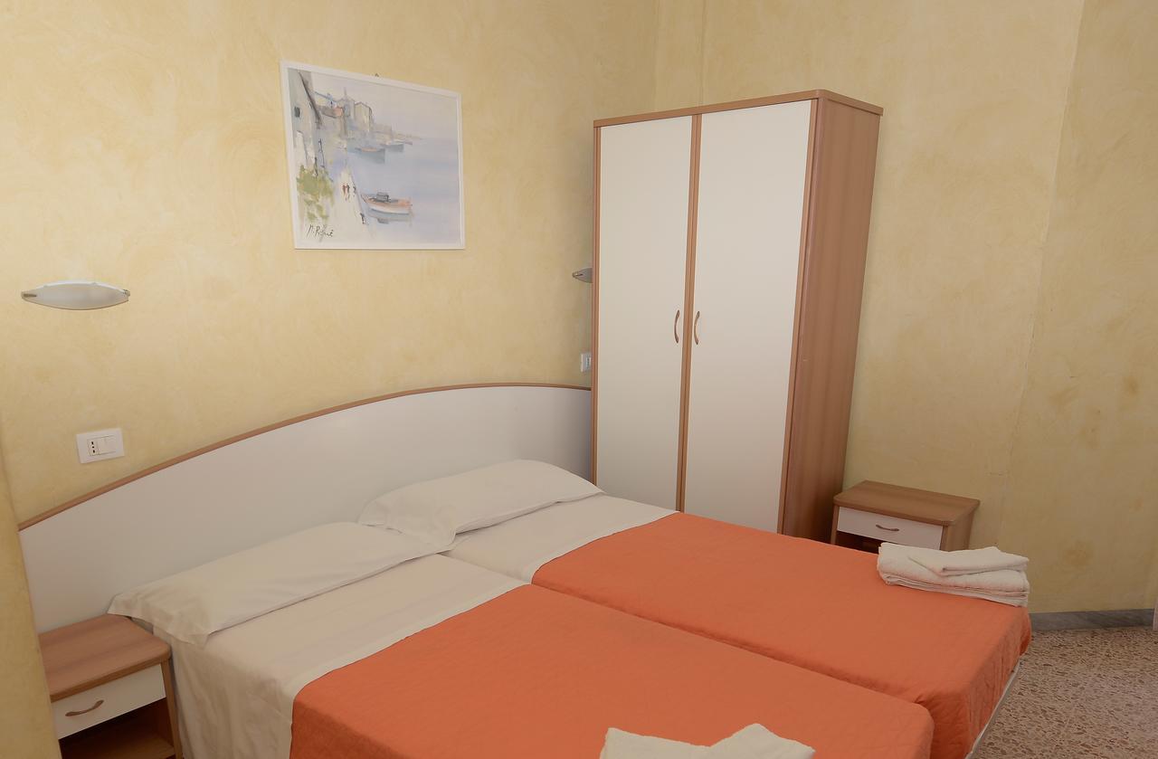 Hotel Naica Rimini Ngoại thất bức ảnh